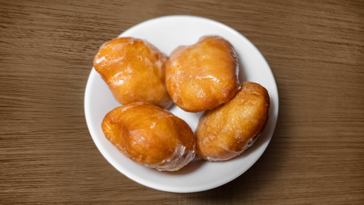 Mary Sue's Hot Chicken & Dough by null