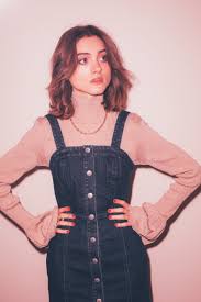 Natalia dyer embedding reviewed jpg x Natalia dyer