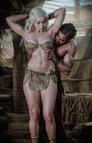 Daenerys targaryen making a crying face while having sex with jpg x Daenerys sex
