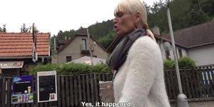 Easaatbwx jpg x Tour guide