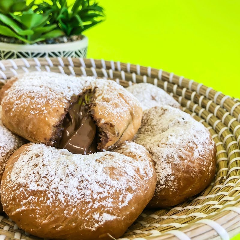 Papillon International Bakery by null