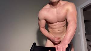 Easaatbwx tixrwe elrtzytb jpg x Muscle man