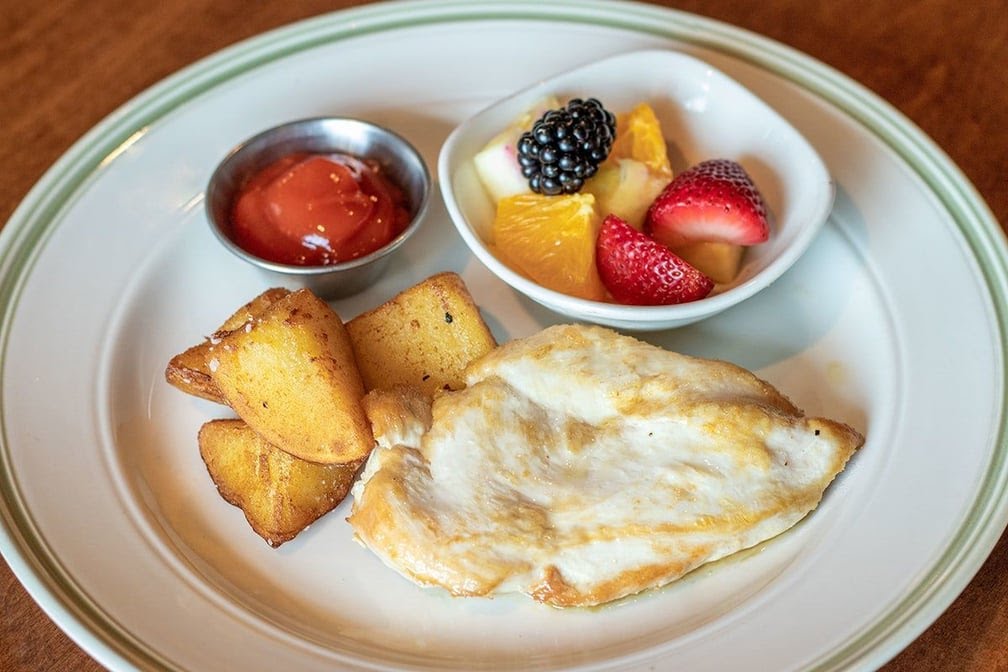 Piccolo Buco by Cooper's Hawk by null