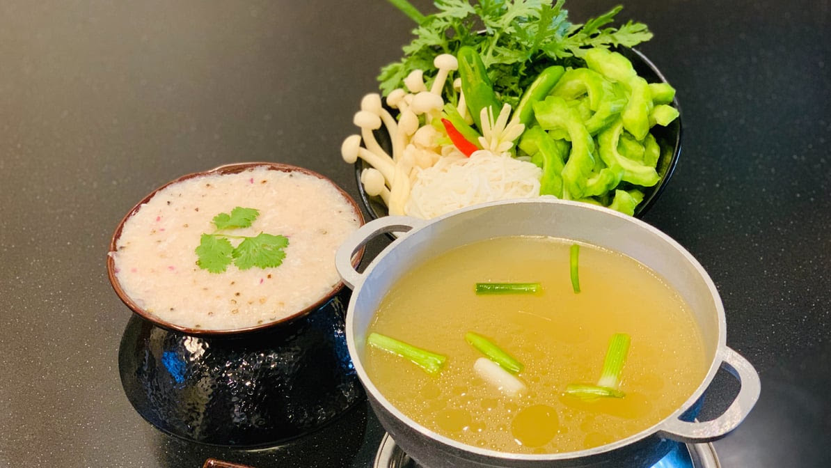 Bun Cha Ca Da Nang by null