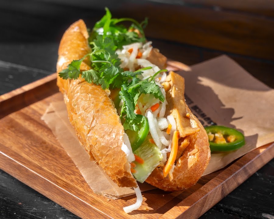 Lokal Sandwich + Burger Bar by null