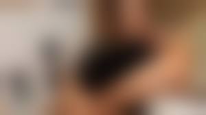 Little blowjobs|黒髪の清楚系美少女がデカすぎるチンポを掴んで必死に玉袋から舐め上げる - 無料ポルノビデオ YouPorn