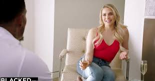 Mia malkova in heavy cream delivery jpg x Mia malkova 4k