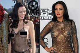 Rose mcgowan vmas red carpet jpg x Rose mcgowan