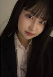 深夜 丸坊主 女性|がん闘病中の女優44歳が決意「頑張って生きてみようと思います」 人生初の坊主頭やカツラも披露｜まいどなニュース