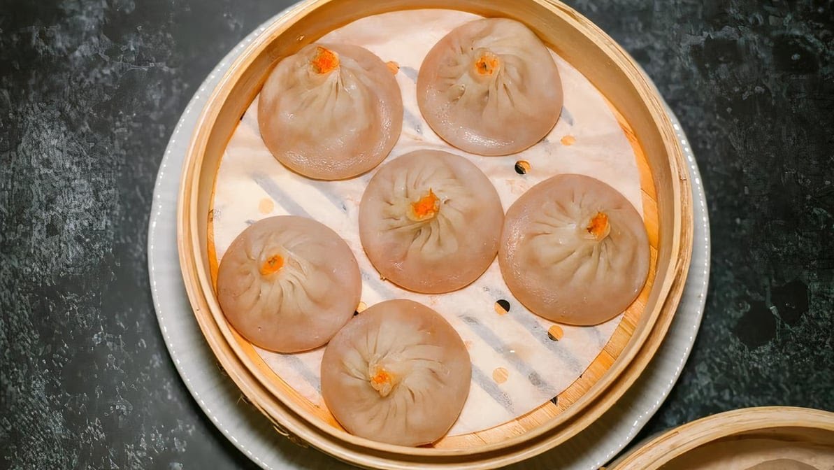 Shanghai Soup Dumplings 上海小籠包 by null
