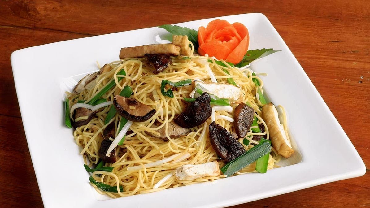 Green Leaf Thai Cuisine by null