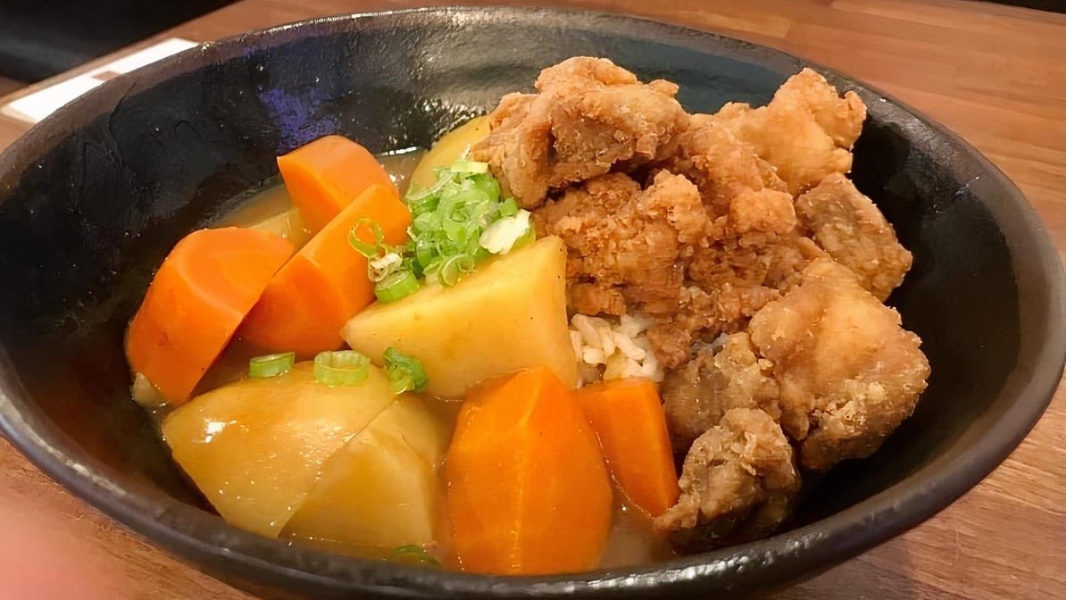 TOMO Japanese Street Food by null
