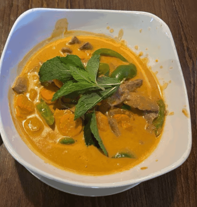 Dara Thai Restaurant by null