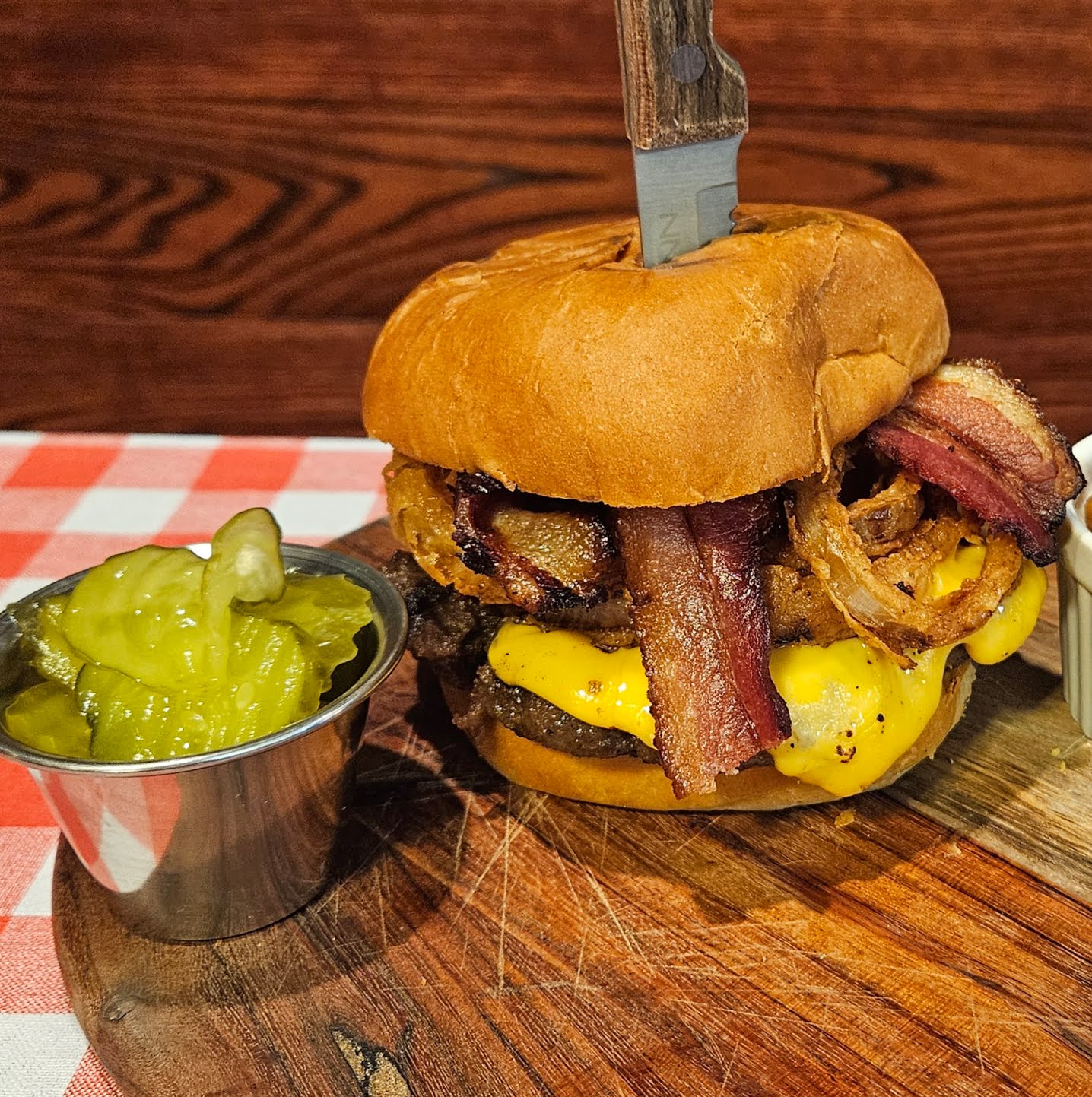 Memphis Minnie's BBQ Joint by null