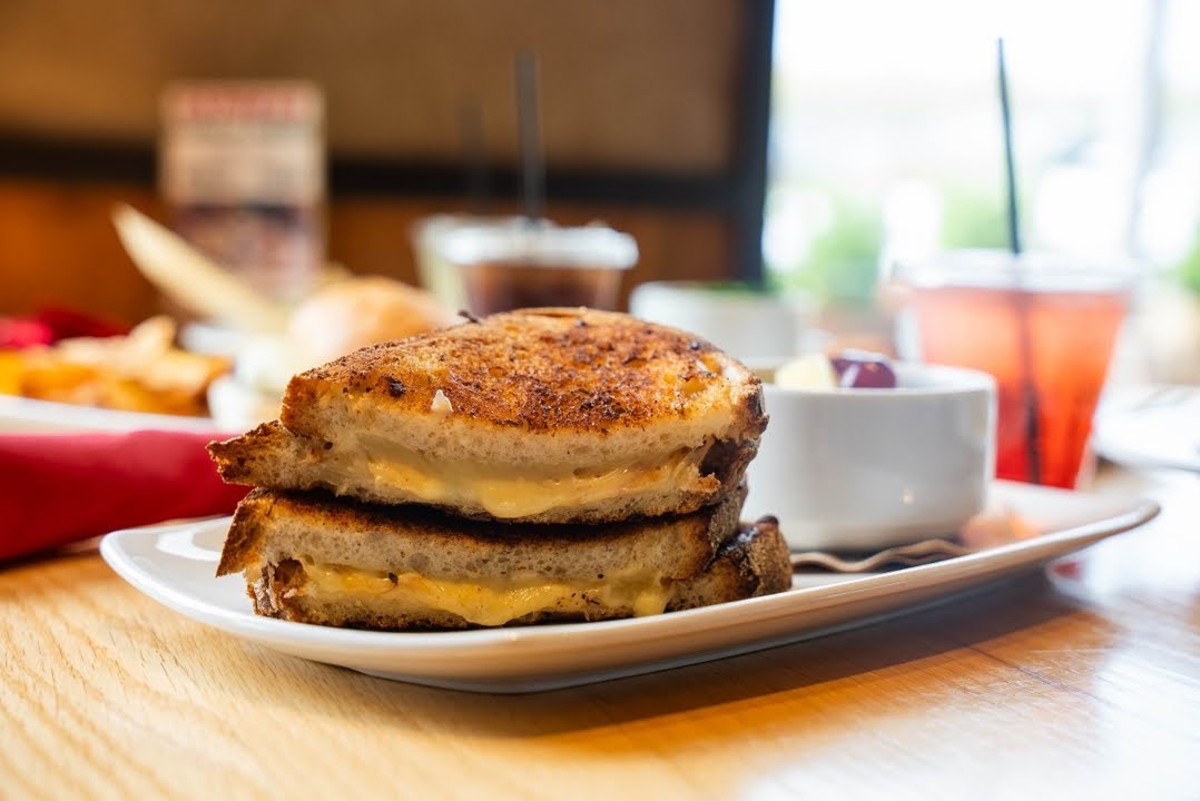 Evviva Trattoria - Maynard by null