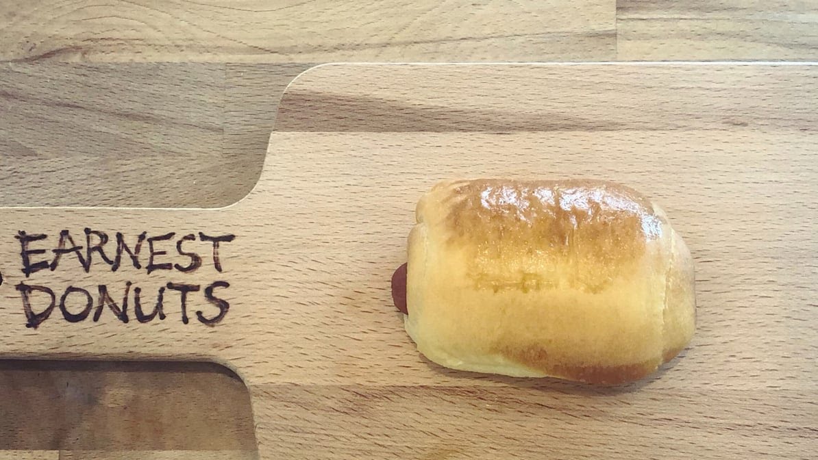 Earnest Donuts by null