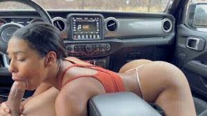 Blowjob in car jpg x Blowjob in car