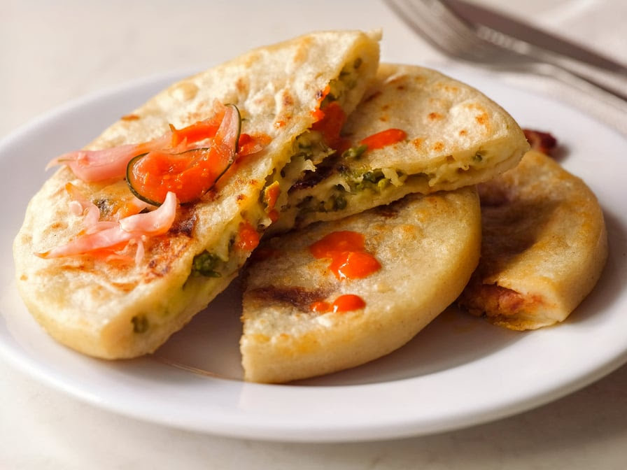 Ricas Pupusas & Mas by null