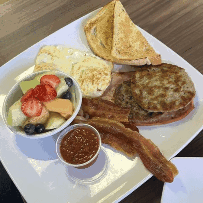 La Mesa Bistro & Bakery by null