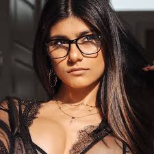 Mia khalifas spicy split unveiling the rumors and reality of her adult industry comeback png x Mia khalifa