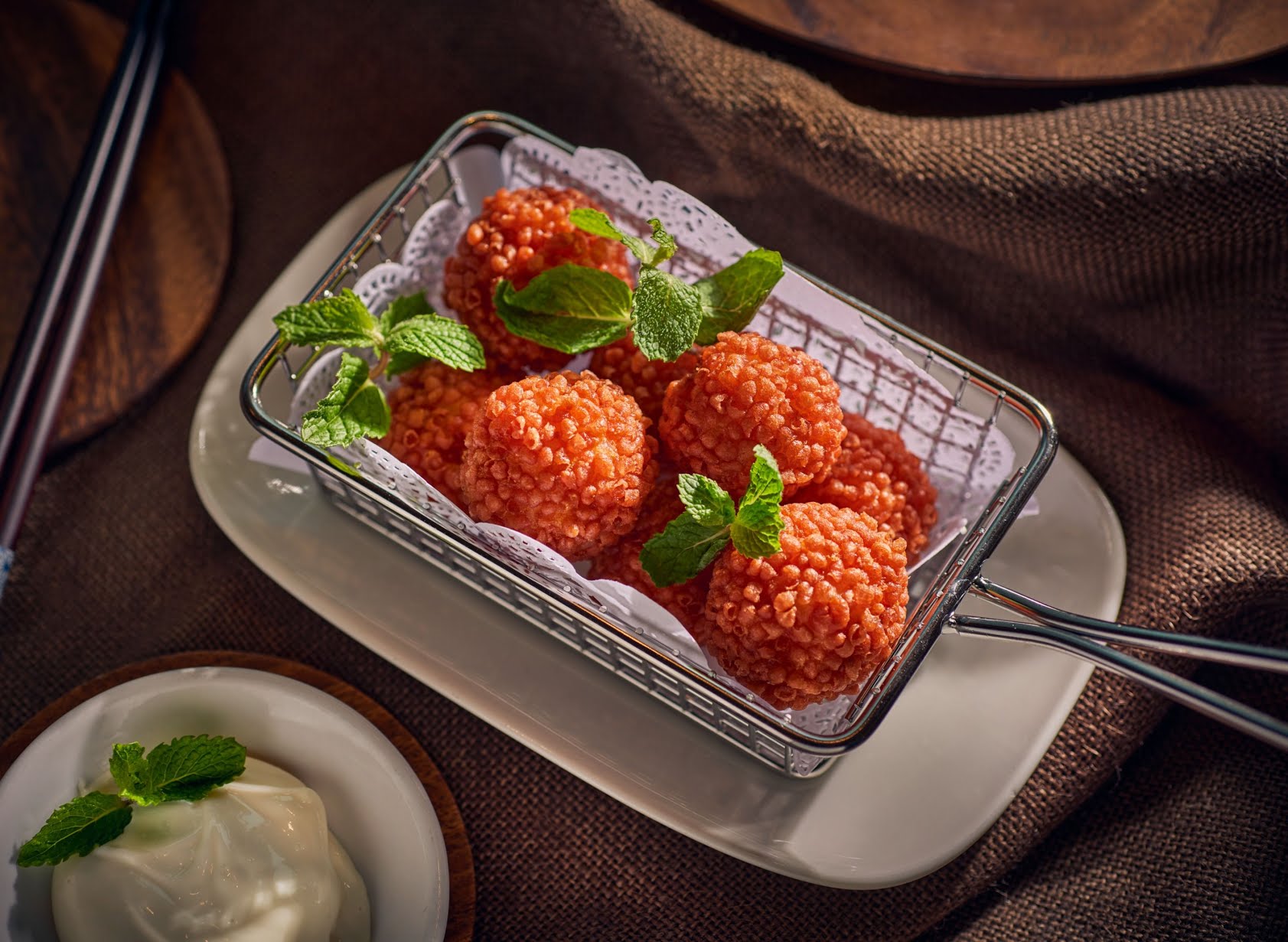 YUN NANS by null