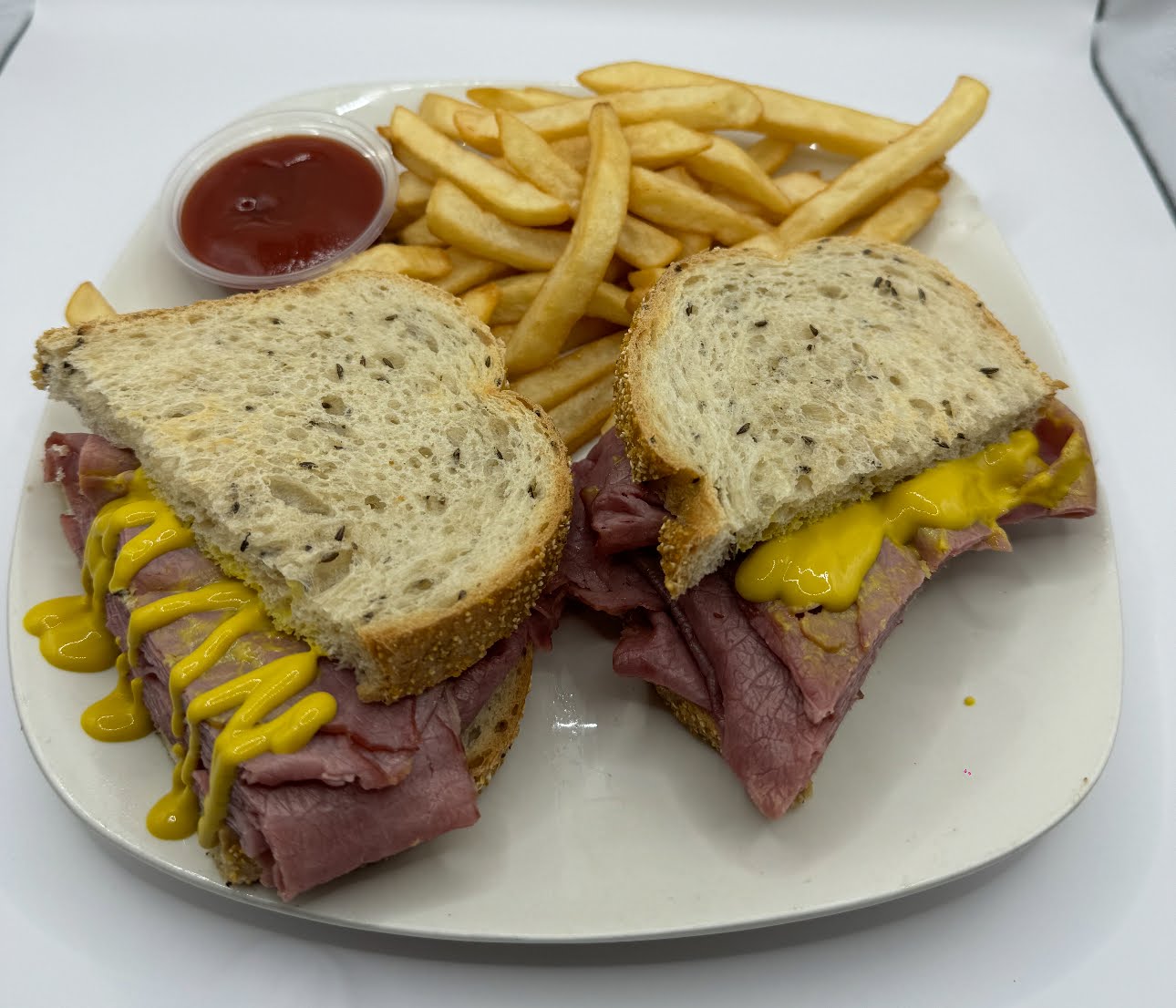 Mosher's Gourmet Cornbeef by null