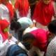 Kejam! Oknum Satpol PP Kampar Tendang Ibu Hamil yang Demo di ... - Potret News (Siaran Pers) (Blog)