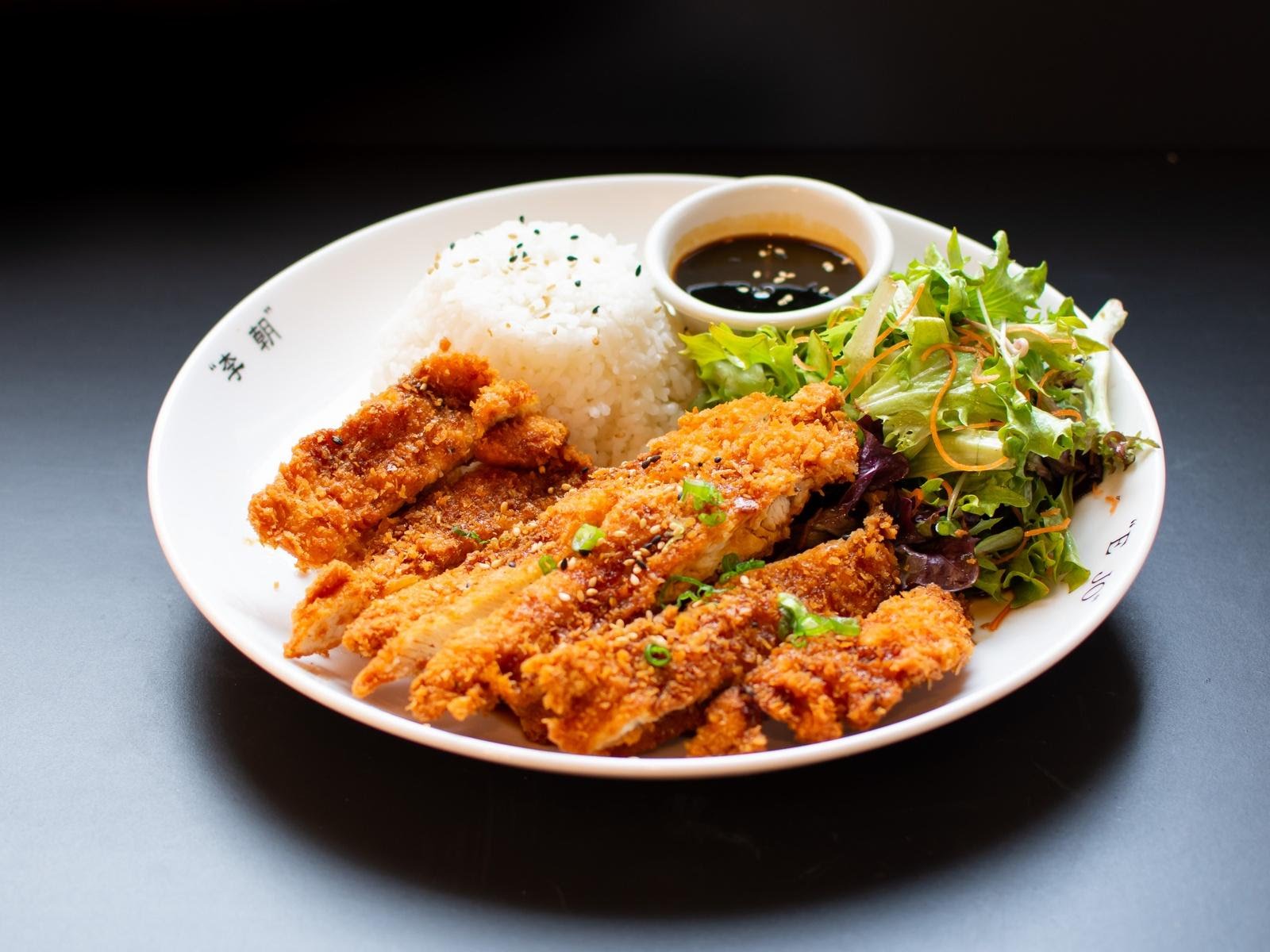 Yellowfinn Grill & Sushi Bar by null