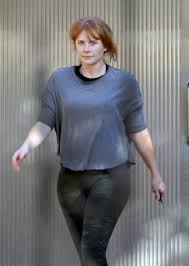 Booty battle minka kelly bryce dallas howard jpg x Bryce dallas howard