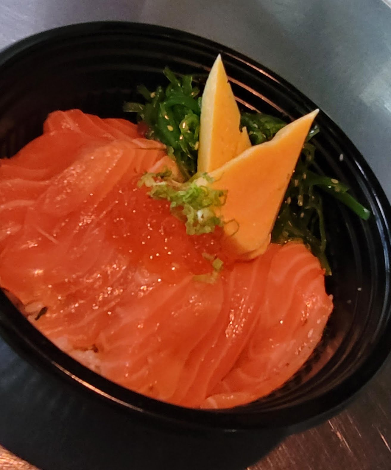 RIZE THAI SUSHI by null