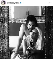 Quien es ella jpg x Quien es ella
