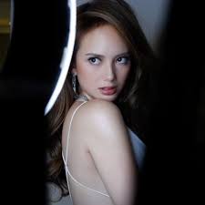 Sabrine maui jpg x Ellen adarna