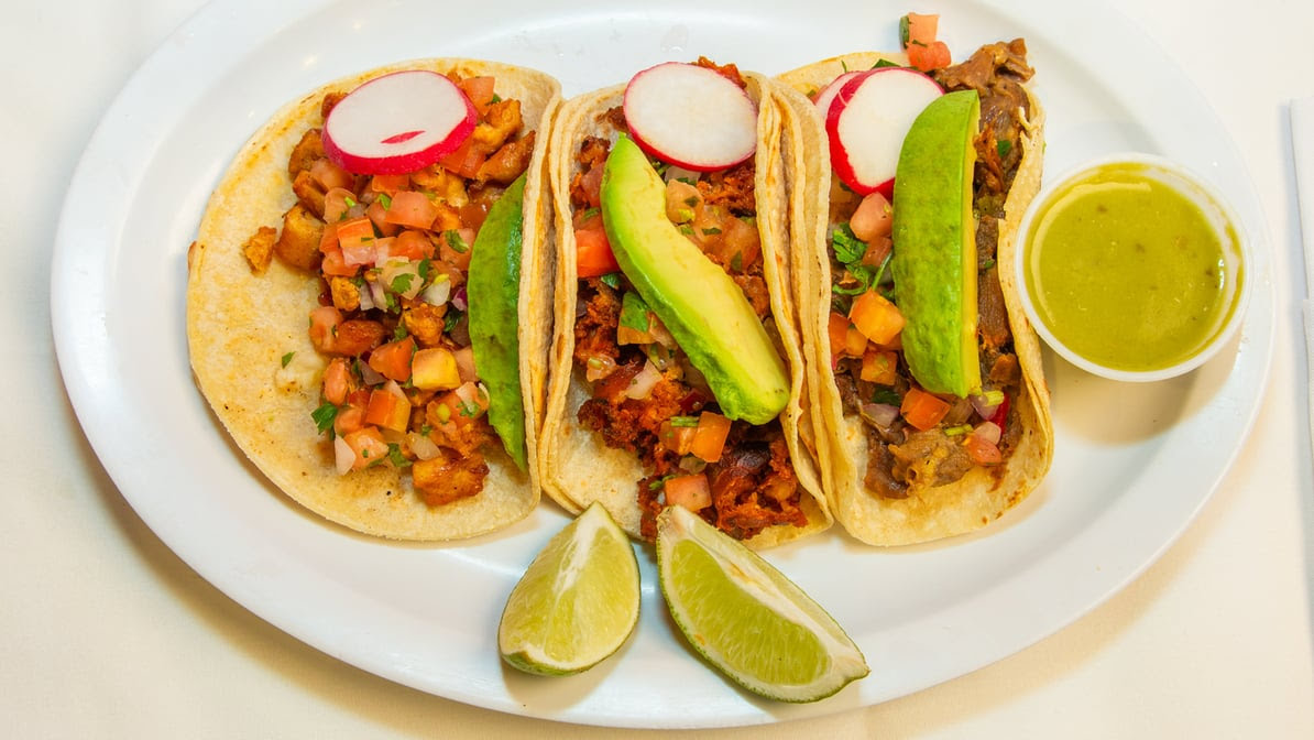 Pupuseria Emily by null