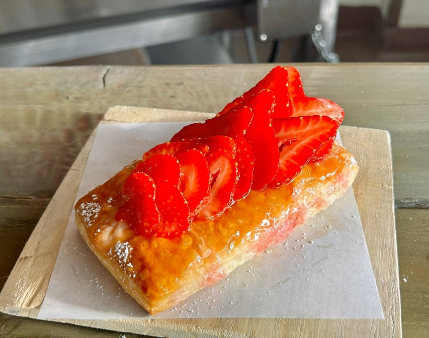 Roji Bakery by null
