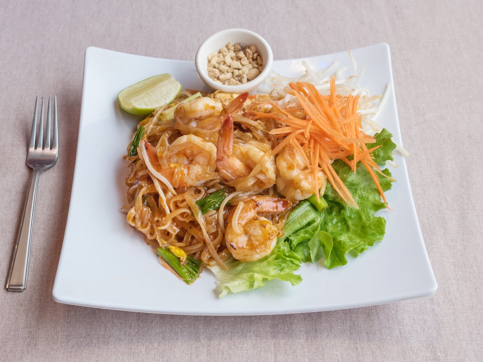 Srisiamchai Thai Restaurant by null