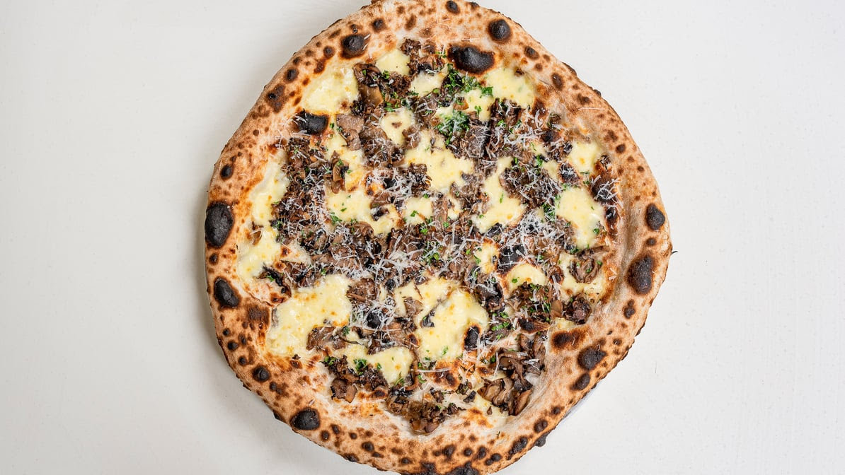 Pizza e Mozzarella Bar by null