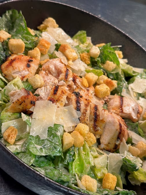 4Play Kitchen & Cocktails by null