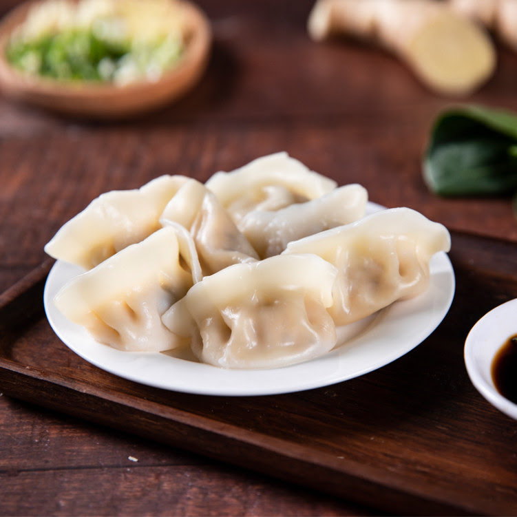 Yummy Yummy Noodles by null