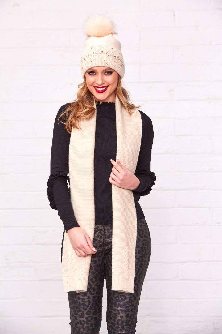 Brandwell Chunky Knit Hat & Scarf Set