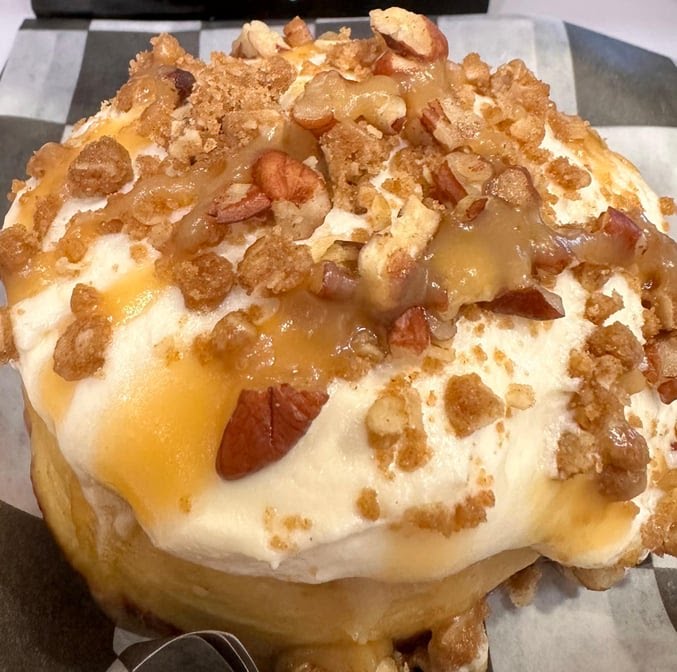 Cinnaholic by null