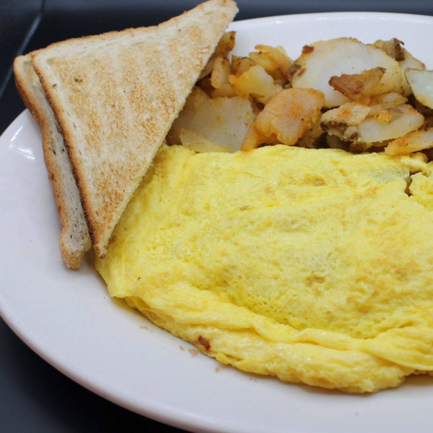 La Suegra's Airport Diner by null