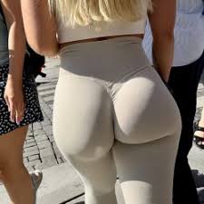 Big ass black leggings jpg x Fat ass in leggings