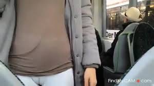 Japonesa com terno sendo fodida no ônibus jpg x No onibus