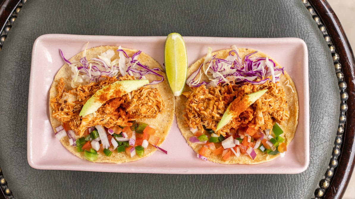 Casa N.O.M Bar y Restaurante by null