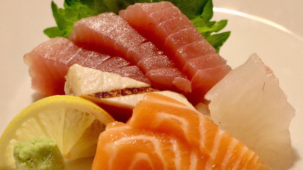 Fuki Sushi by null