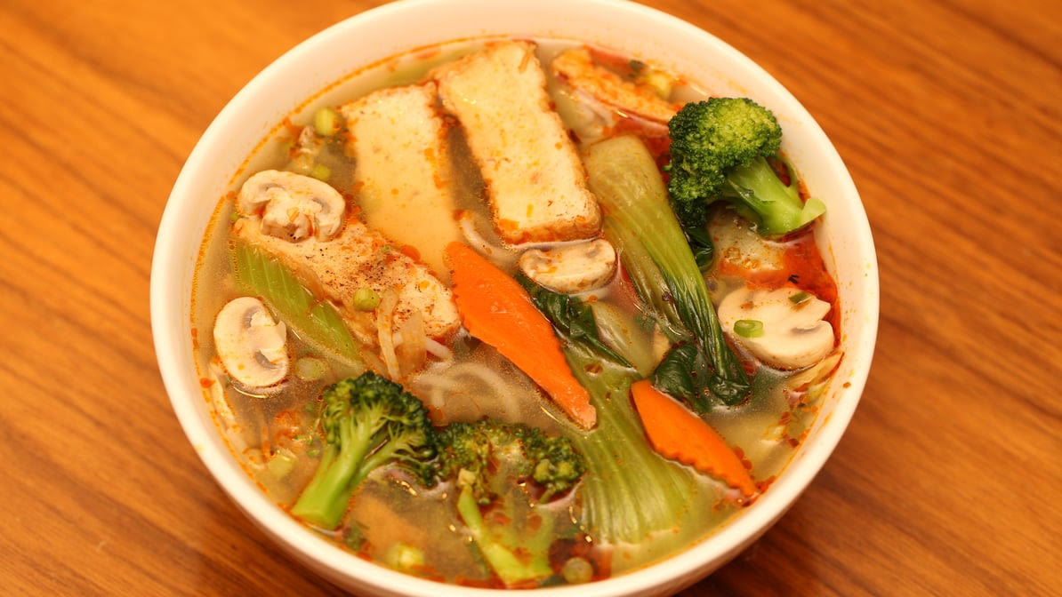 Pho Vi Van by null