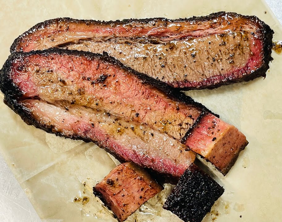 Botto’s BBQ by null