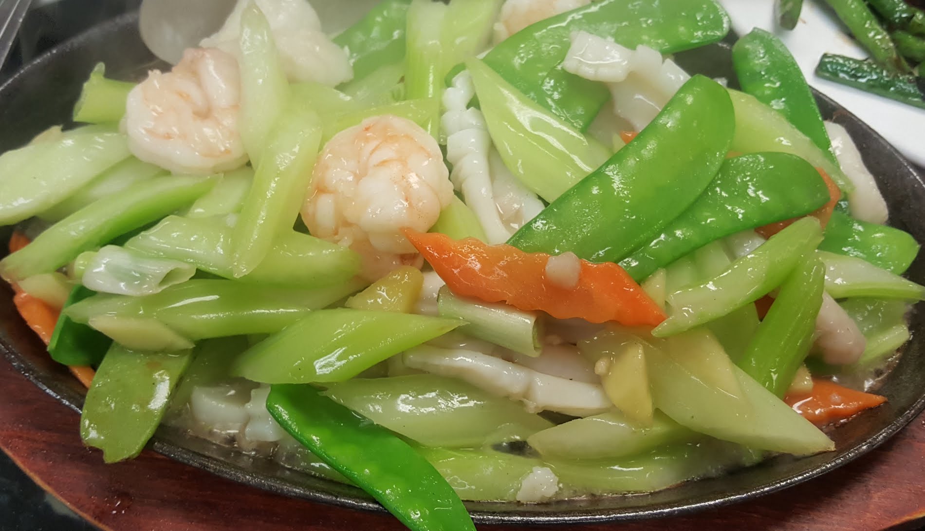 Foo Lam Chinese Restaurant by null