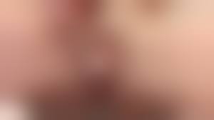 おしっこ　おまんこ|無修正・放尿】マンコから滴るおしっこ。 エッチな年上の完全に見えるオマンコのクローズアップ。 - Pornhub.com