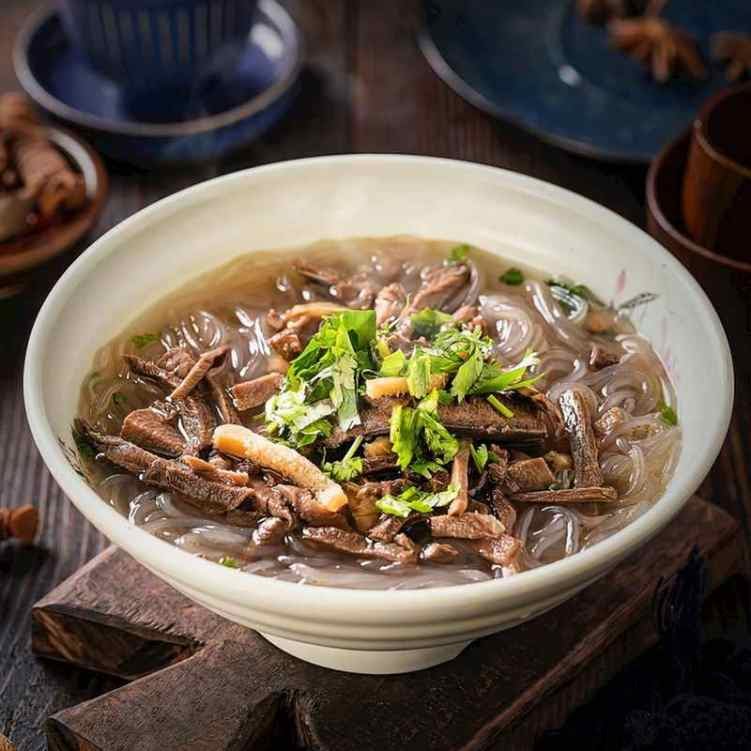 贵州苗家粉面 ( Xi Jiang Qian Hu) Beef Noodle Soup by null